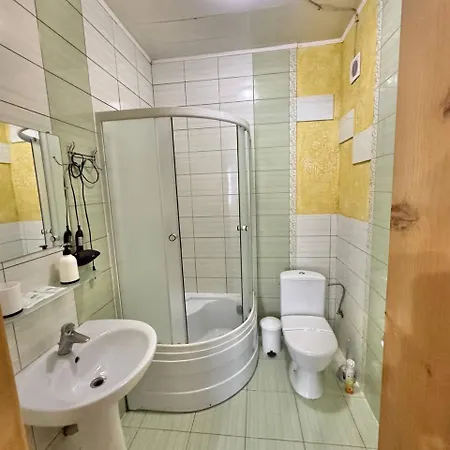 добрій Hotel Worochta